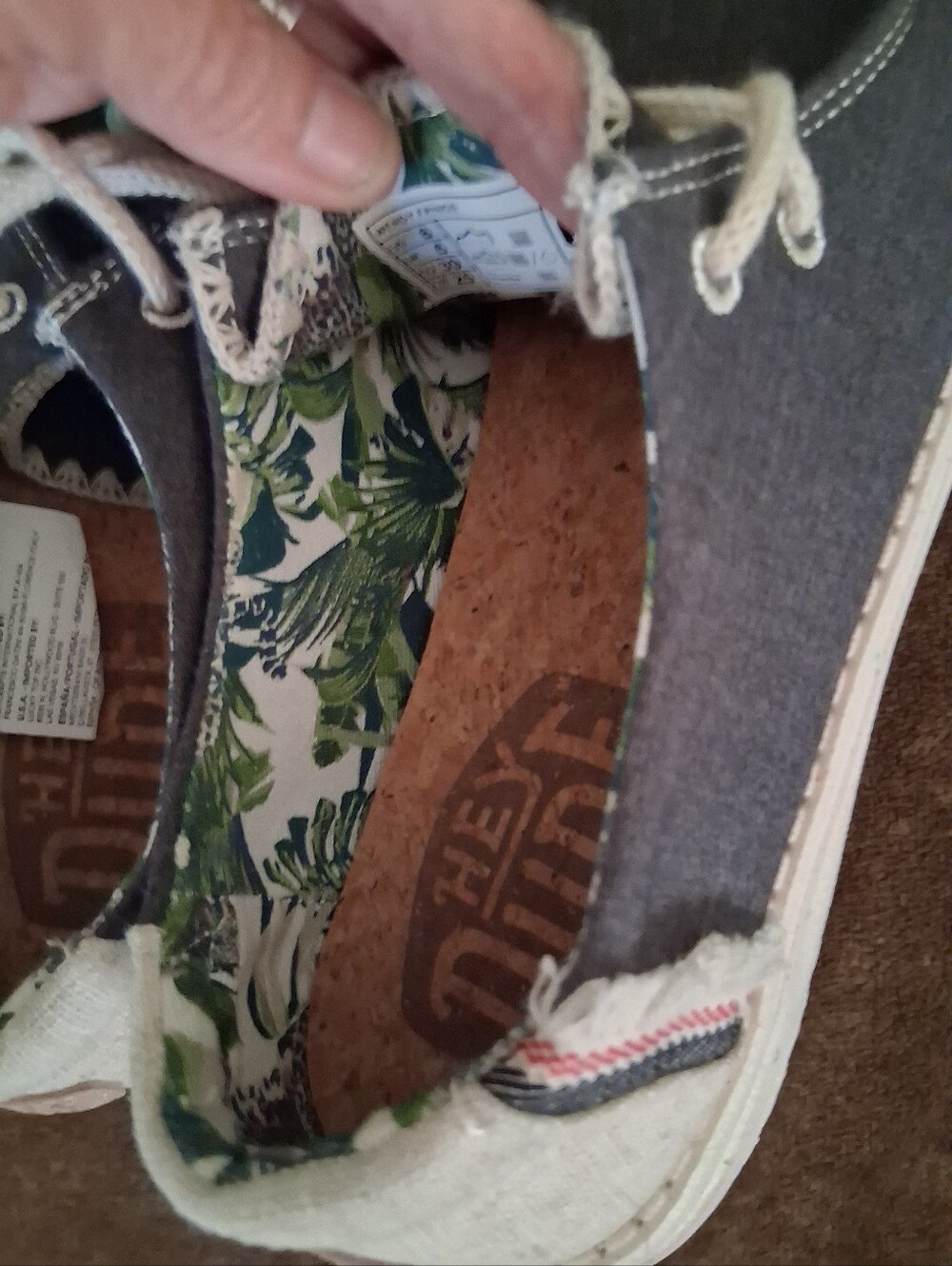 Hey Dude Womens Gray Chambray Loafers - Picture 4 of 9
